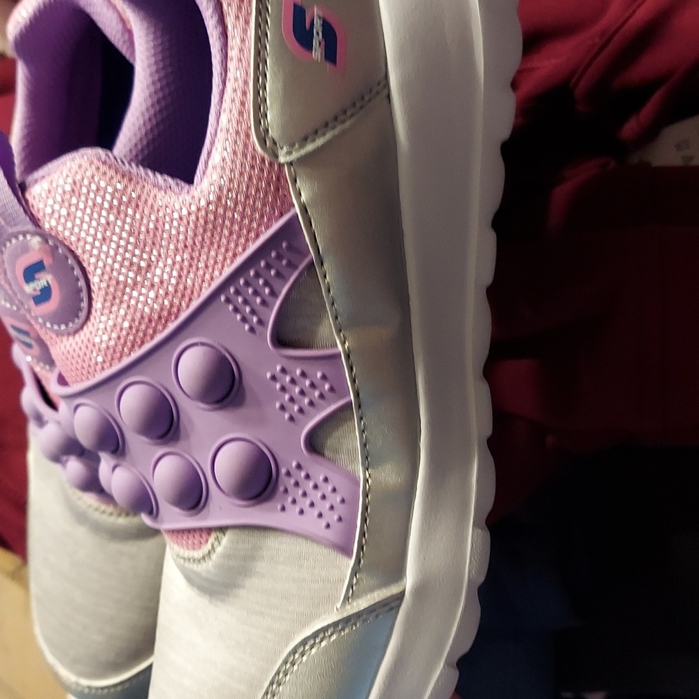 Girls Sketchers Purple and Pink Shoes size 5 - Picture 2 of 3